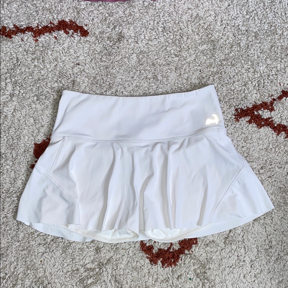 NWT- Cuffy’s- Pure White- Tennis Skirt- W Pockets & Shorts- Sz XXS (apprx Sz 4)